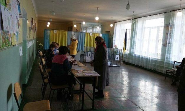 Сегодня проходят местные выборы в ОТГ