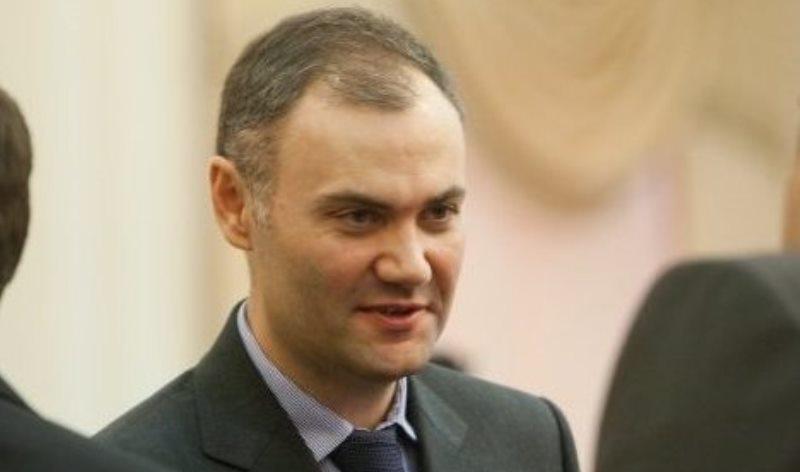 Екс-міністра фінансів павлоградця Юрія Колобова звільнили від кримінальної відповідальності