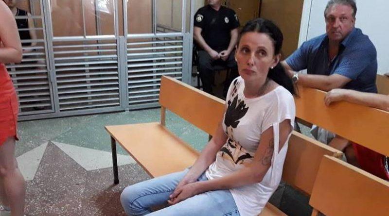 Жінка, що втратила сина та чоловіка не вимагає довічного ув’язнення