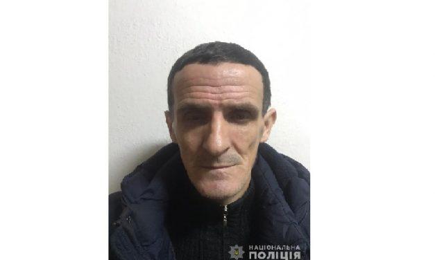 За вчинення розбійного нападу розшукується Валерій Шульженко