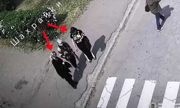 Поліція Дніпровщини розшукує шахрайок, які заволоділи коштами літньої жінки