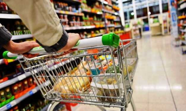 Вступило в действие госрегулирование цен на гречку, сахар молоко, хлеб…