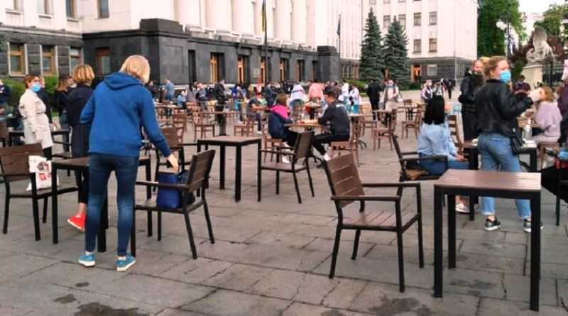 Грядут массовые проверки заведений общепита и общественного транспорта