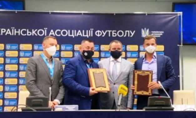 Андрей Шевченко остается тренером сборной Украины до конца 2022 года