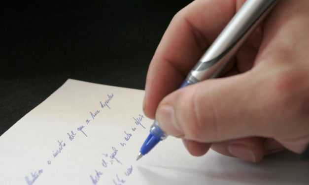 Школярам області пропонують участь конкурсі есе