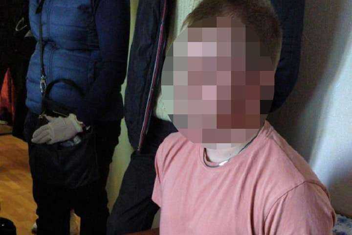 Киевская полиция задержала в Павлограде распространителя порнографии