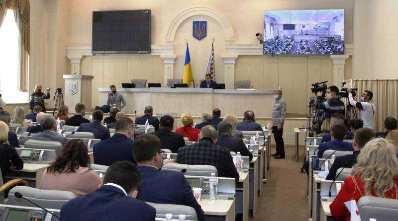 Новоизбранные депутаты областного совета: кто они?