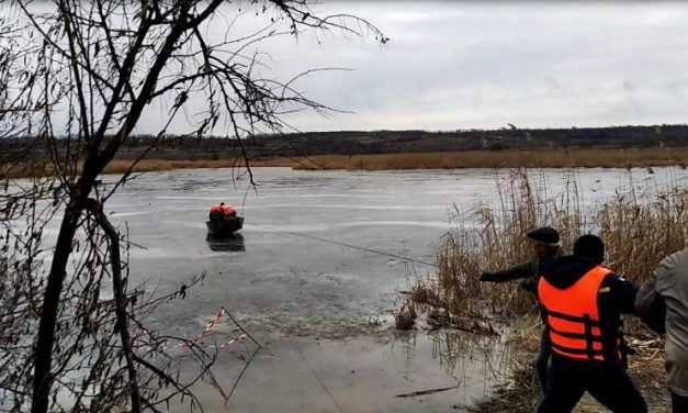 Тело утонувшего на реке Самара рыбака нашли павлоградские водолазы