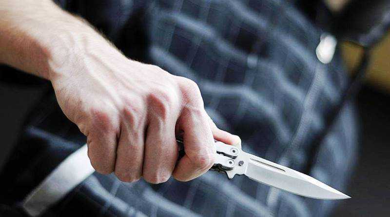 Разбойное нападение в Павлограде: на 75-летнего пенсионера напали прямо у него в квартире