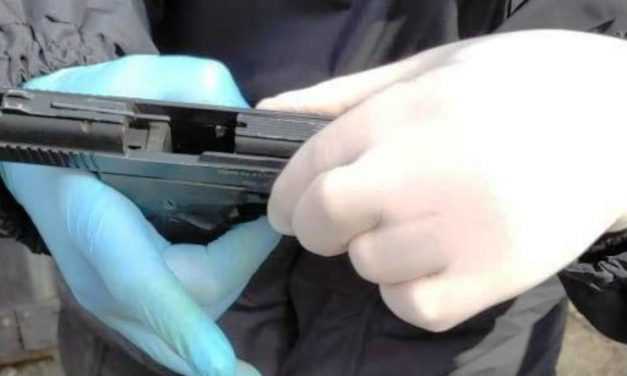 В Терновке полицейские изъяли у 31-летнего местного жителя пистолет