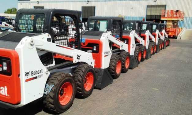 Громады Днепропетровщины получили из области новую коммунальную технику