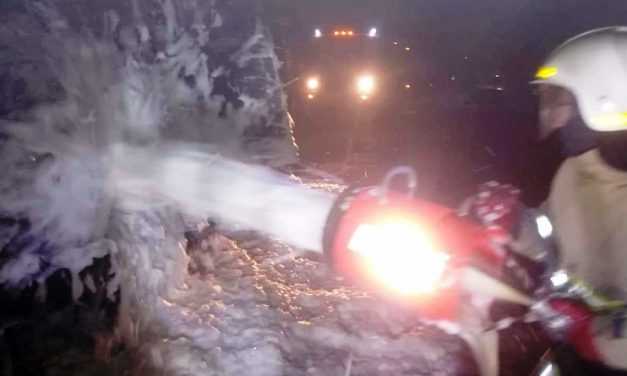 В Булаховке спасатели ликвидировали пожар в грузовом автомобиле