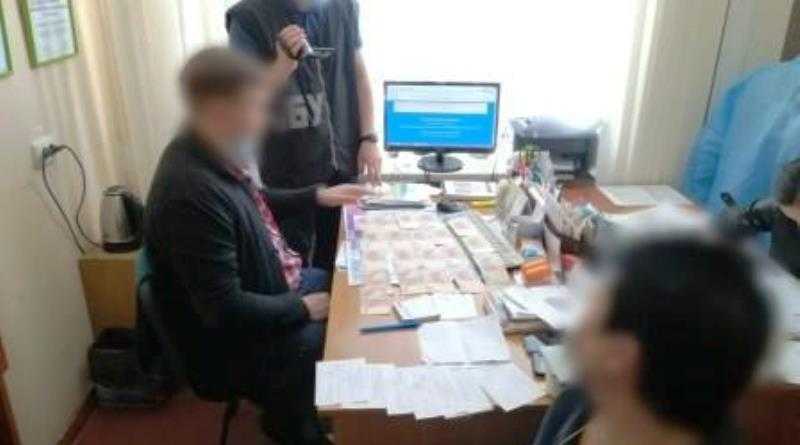 Павлоградский врач попался на выдаче фейковых справок о результатах ПЦР-тестов на коронавирус