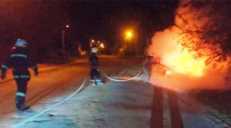 В Павлограде пожарные ликвидировали возгорание в автомобиле