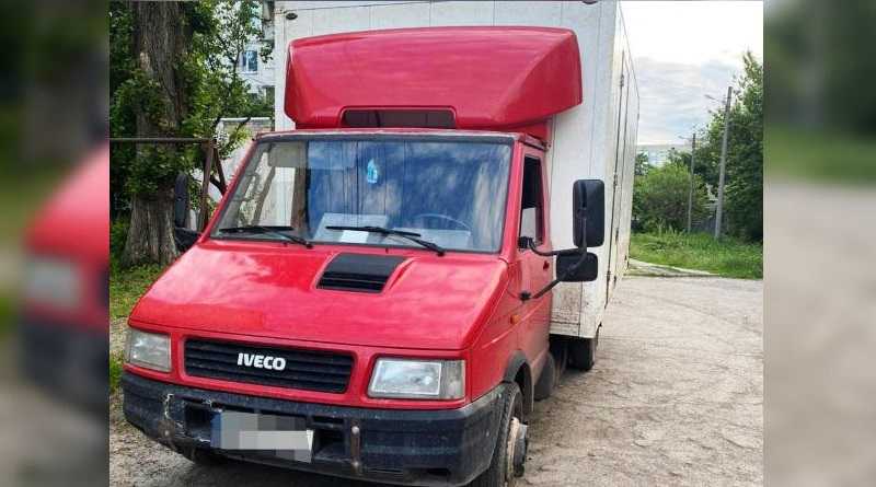 В Павлограде в течение часа разыскали похищенный автомобиль