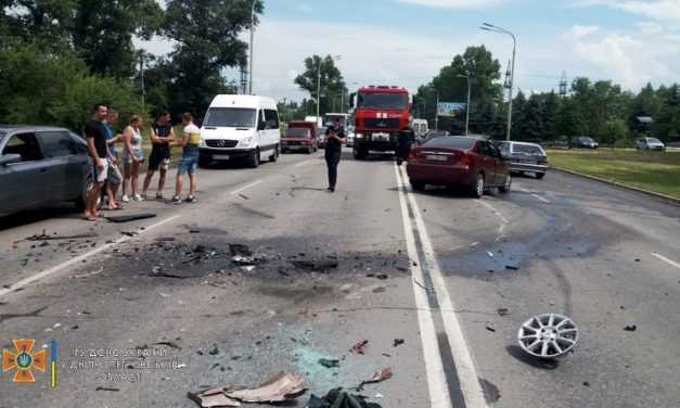 В результате ДТП в  Павлограде пострадали 2 человека