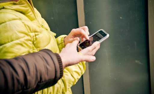 В Павлограде задержали вора, который украл у двух несовершеннолетних мобильные телефоны