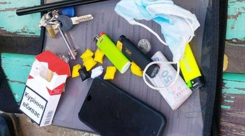 Взят под арест подозреваемый в сбыте наркотиков