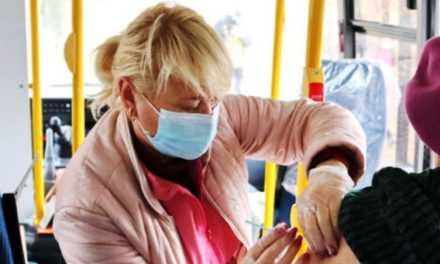 Жителей Павлограда приглашают на ревакцинацию в мобильный прививочный пункт