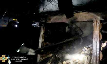 В Павлограде ликвидирован пожар в хозяйственном сооружении