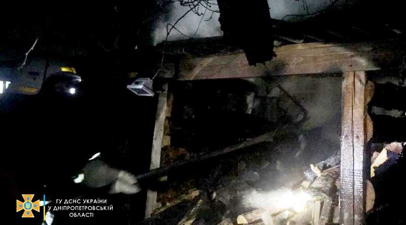 В Павлограде ликвидирован пожар в хозяйственном сооружении