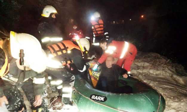 В Павлограде спасли мужчину, провалившегося под лёд на Волчьей