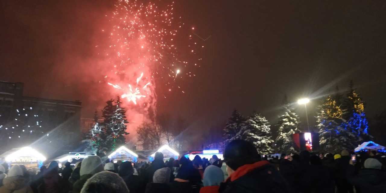 Новогодний салют в прямом эфире ИнформАгенства «Наш Павлоград» посмотрели тысячи жителей города