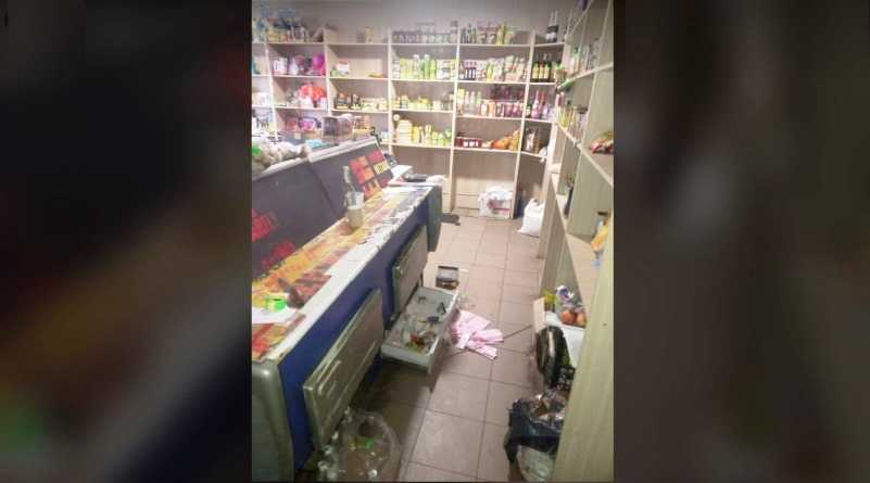 В Павлоградском районе мародёр ограбил сельский магазин