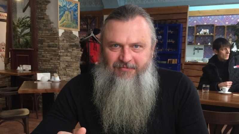 У Слабожанському п’яний священик УПЦ МП влаштував бійку