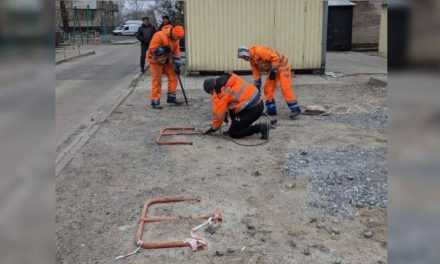 Дніпрянин незаконно облаштував собі персональну парковку