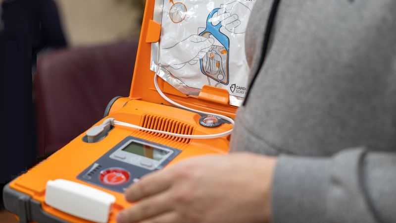 ЦНАПи області отримали 64 дефібрилятори