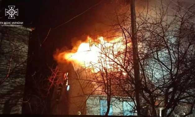 Приборкано пожежу в дачному будинку