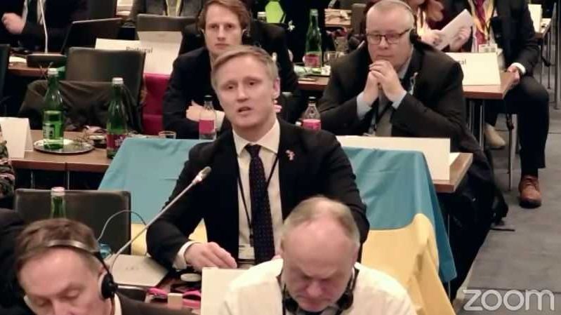 Депутат ОБСЄ із Латвії послав делегацію РФ в напрямку корабля