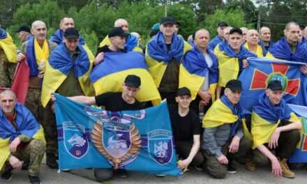 Додому після полону: звільнено ще одну групу поранених захисників
